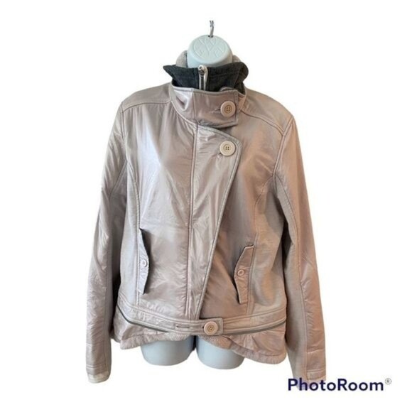 lululemon athletica Jackets & Blazers - Lululemon pink pastel jacket and pant size 8